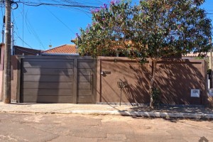 Casa ampla Santo Amaro — região militar - Foto 1