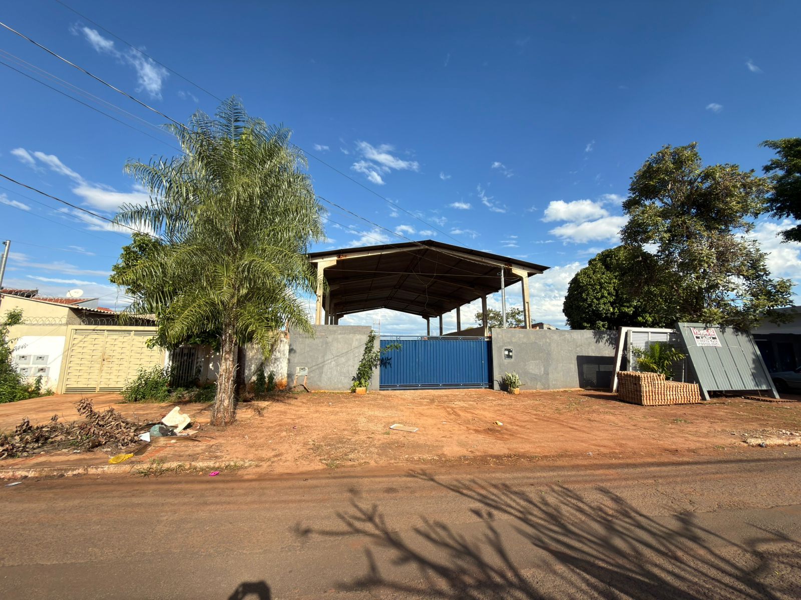 terreno com estrutura para barracão - Pioneiro - Galpão / Depósito em Pioneiros, Campo Grande