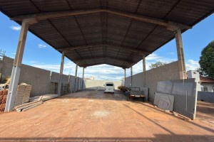terreno com estrutura para barracão - Pioneiro - Foto 4