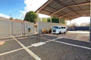 terreno com estrutura para barracão - Pioneiro - Foto 2